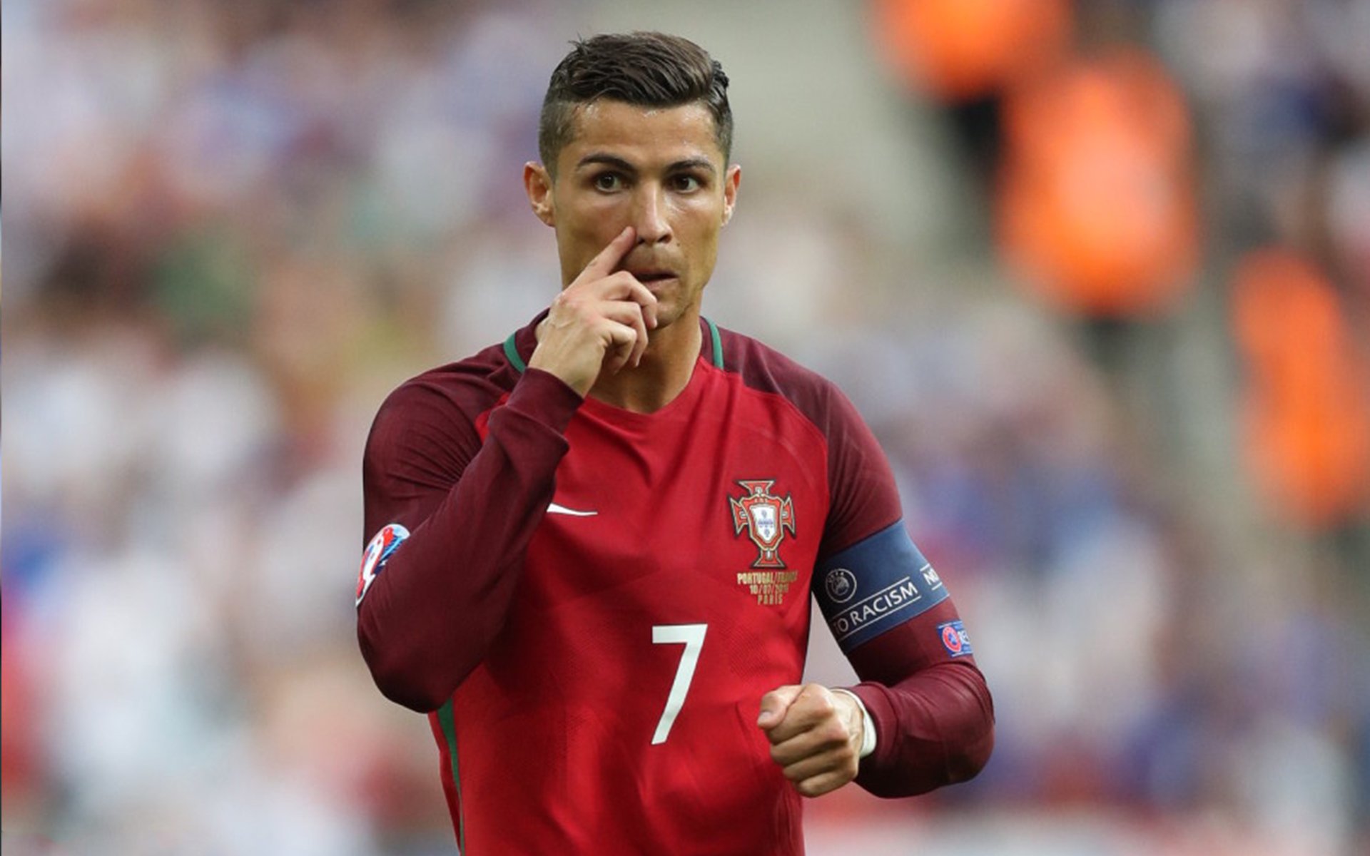 《穿越火线》职业联赛与《反恐精英》全球总决赛的枪战对决,cf的职业联赛叫什么