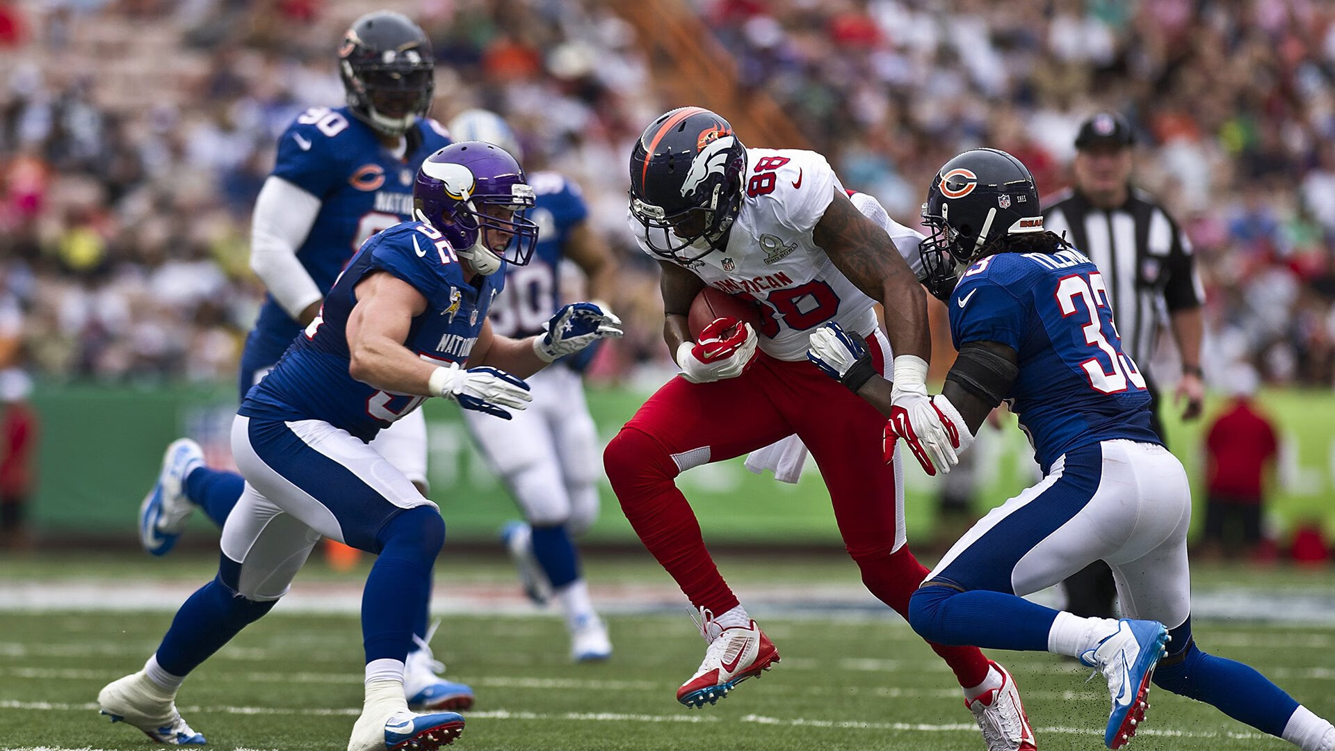 _蓝天白云下的比赛：户外网球赛燃爆夏日激情_，网球户外游戏